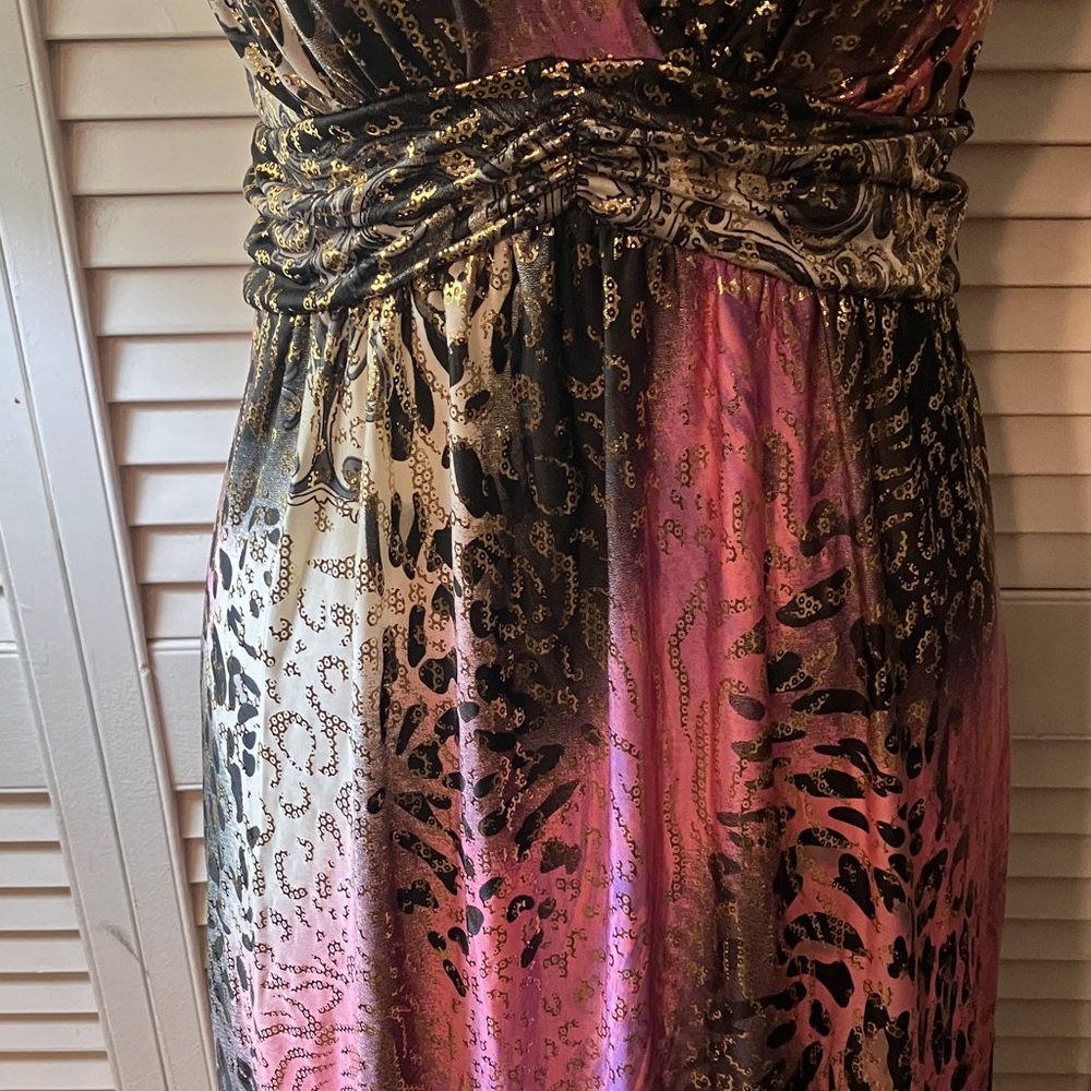 Shoreline Metallic Pink and Black Halter Maxi Dress - Picture 3 of 14